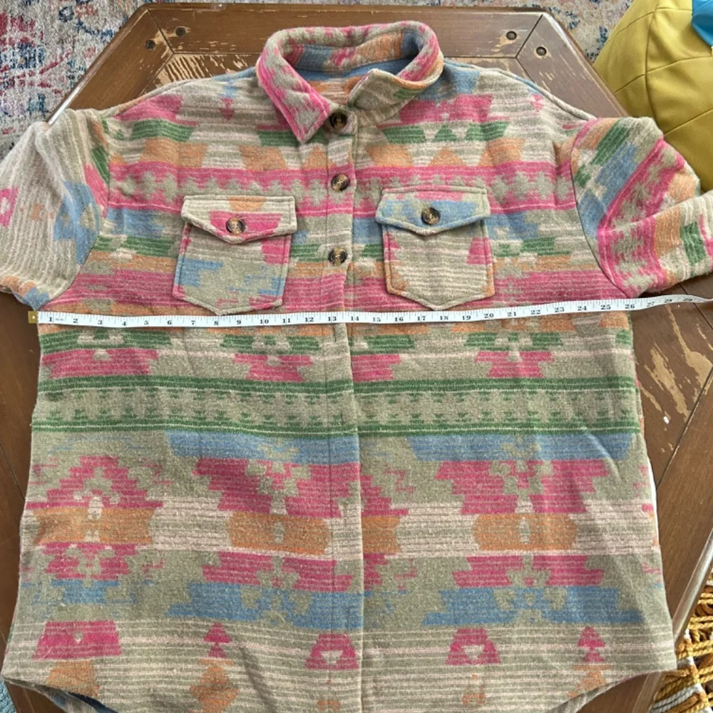 Shacket - Picture 2 of 6